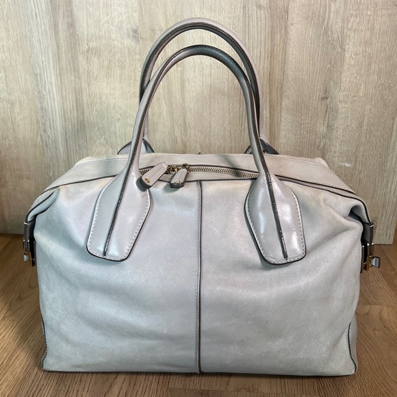 Tod’s Large Leather Duffle Bag Lt Grey - Picture 2 of 14